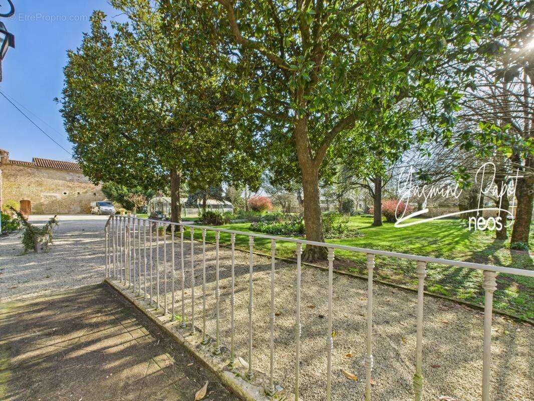 Maison à SAINT-MARTIN-DE-SAINT-MAIXENT