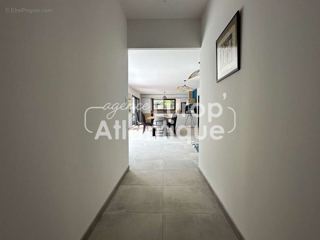 Maison à LES MATHES