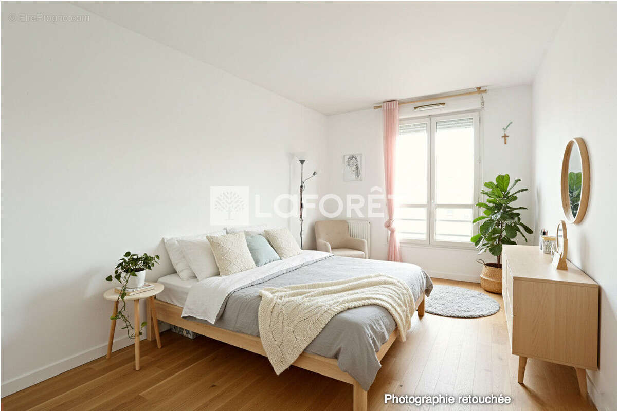 Appartement Montrouge 3 pièces, 2 chambres, balcon , parking et cave. - photo 4