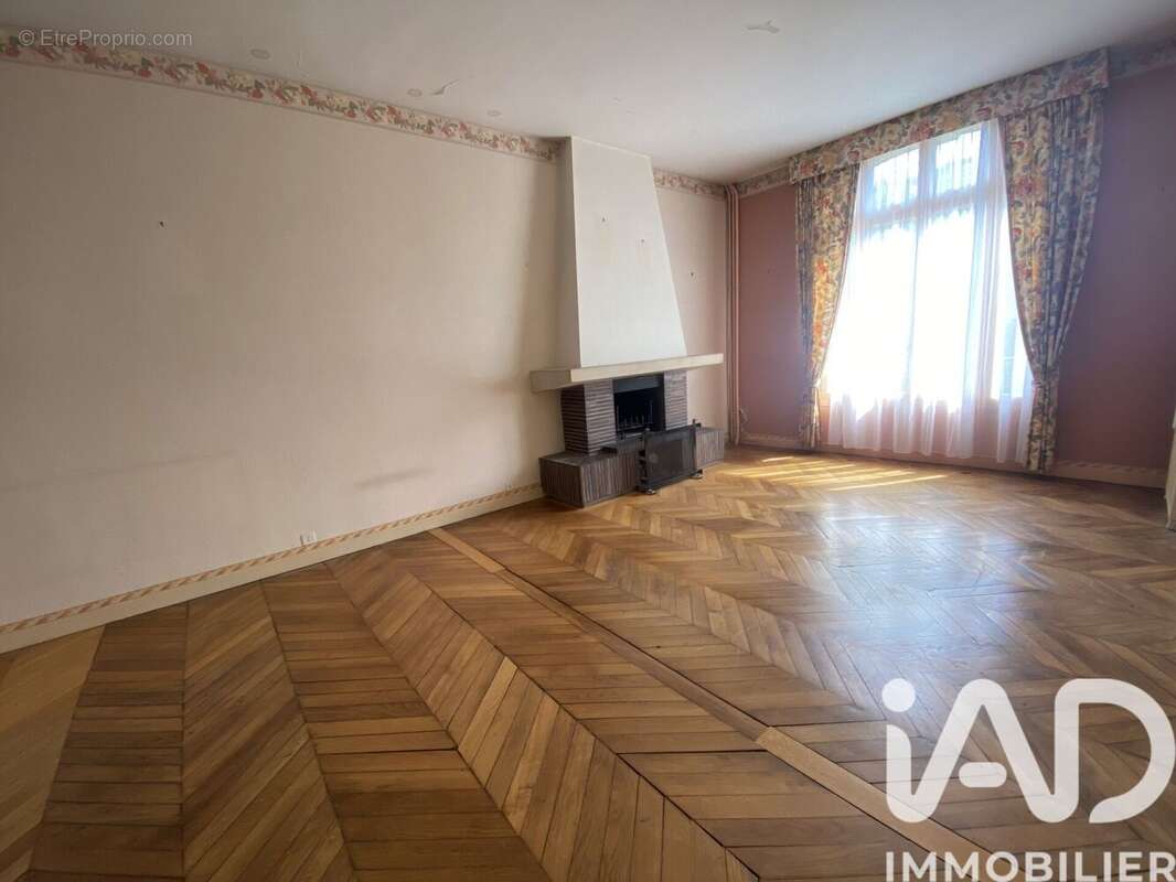 Photo 8 - Maison à NOYON