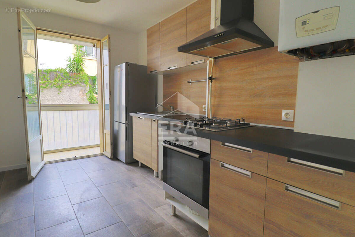 Appartement à MARSEILLE-10E