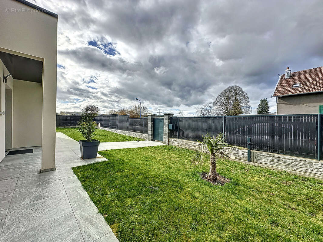 Maison à MATTAINCOURT