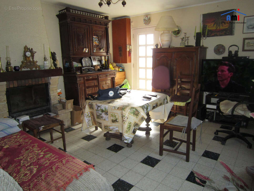 Maison à SAINT-MAURICE-SUR-HUISNE