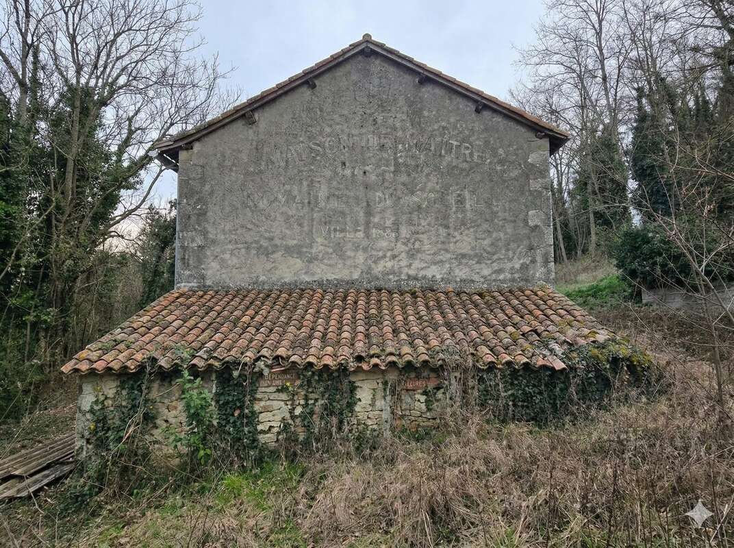 Maison 90 m² à Chavanoz  - photo 2