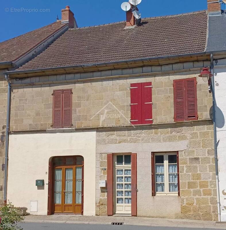 Appartement à BUXIERES-LES-MINES