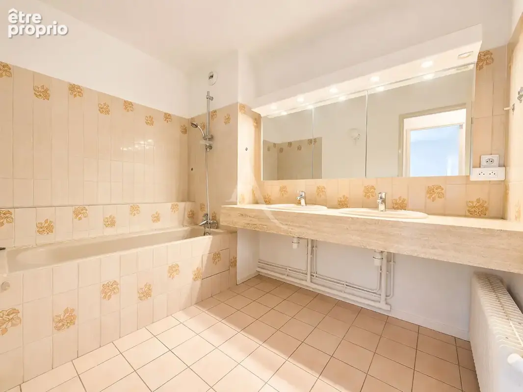 Appartement Gradignan 6 pièce(s) 134 m2 - photo 8