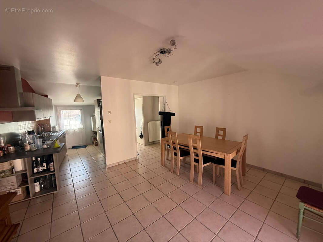 Appartement à YSSINGEAUX