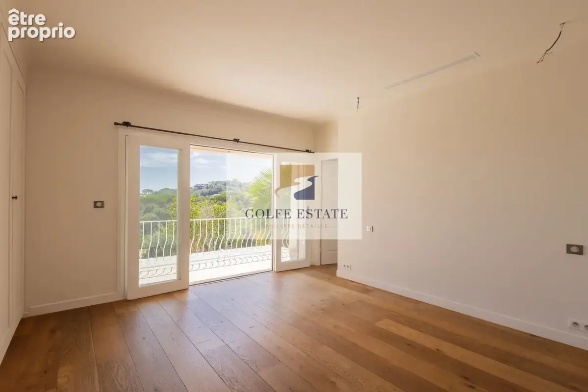Villa rénovée vue mer, plage à pied - photo 11