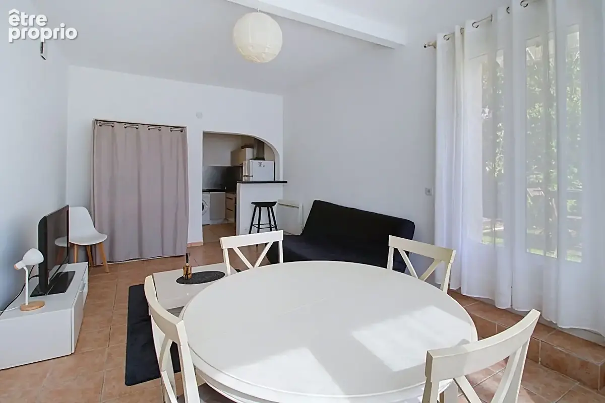 A VENDRE EN EXCLUSIVITE ! Appartement STUDIO 30,14 m² à Draguignan avec terrasse et parking - photo 4