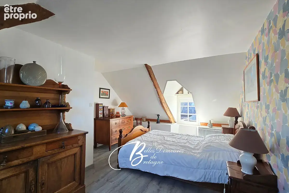 A vendre deux maisons de pêcheur réunies par une belle extension à proximité du bord de mer - photo 9