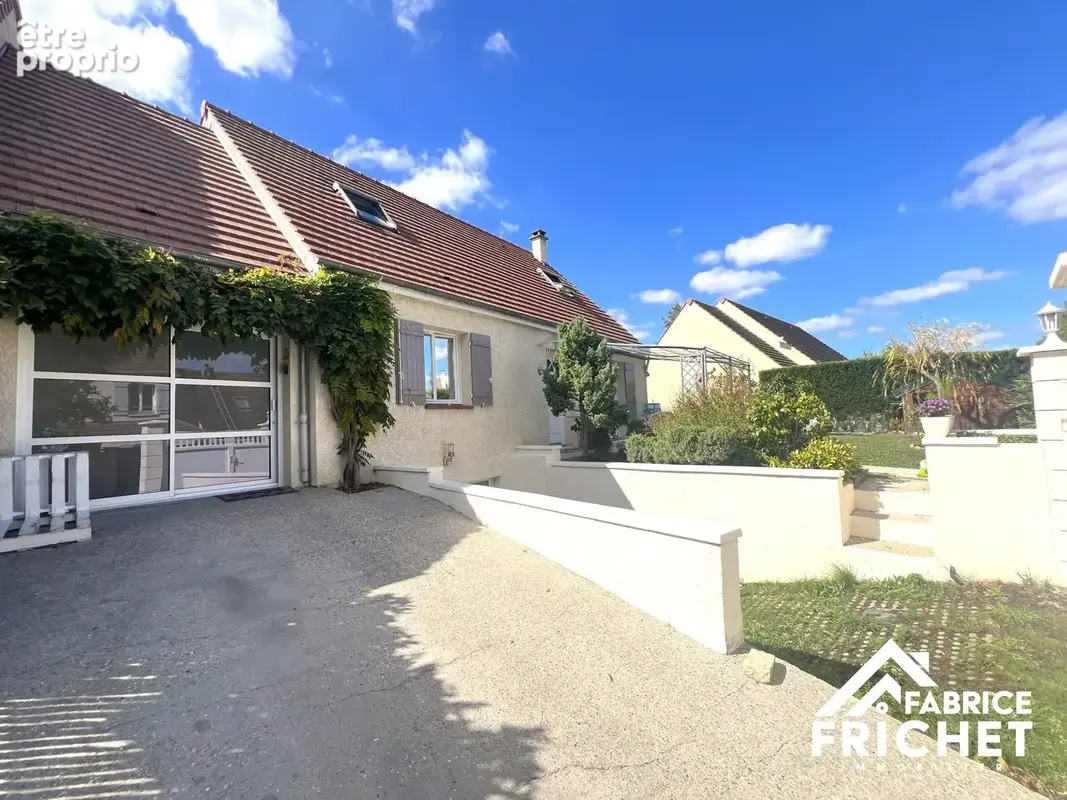 Maison 8 pièces 182 m² à vendre à Vernon (27200) - photo 2