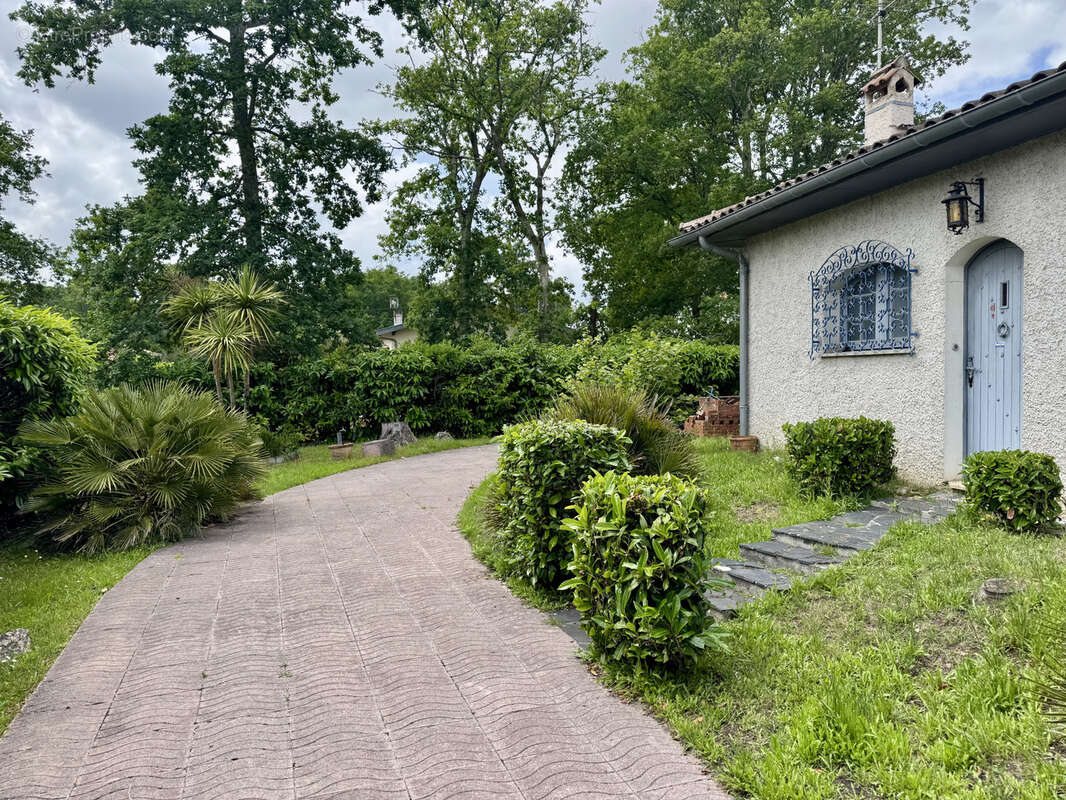 Maison à SAINT-MEDARD-EN-JALLES
