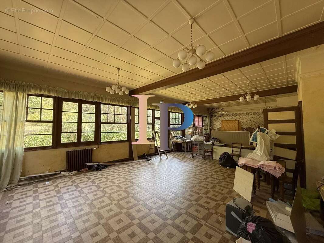 Ensemble immobilier de caractere - photo 18