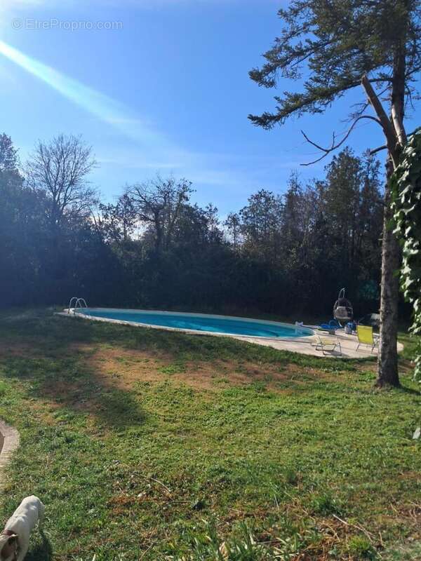 Maison à SAINT-HILAIRE-DE-BRETHMAS