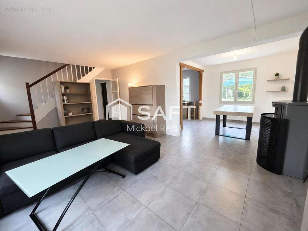 Maison 112 m² à Lusanger  - photo 7