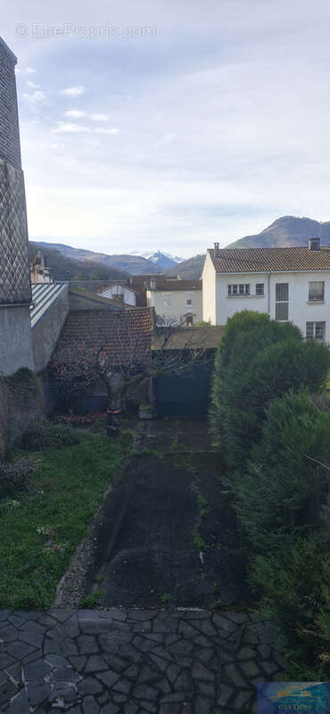 Maison à LOURDES