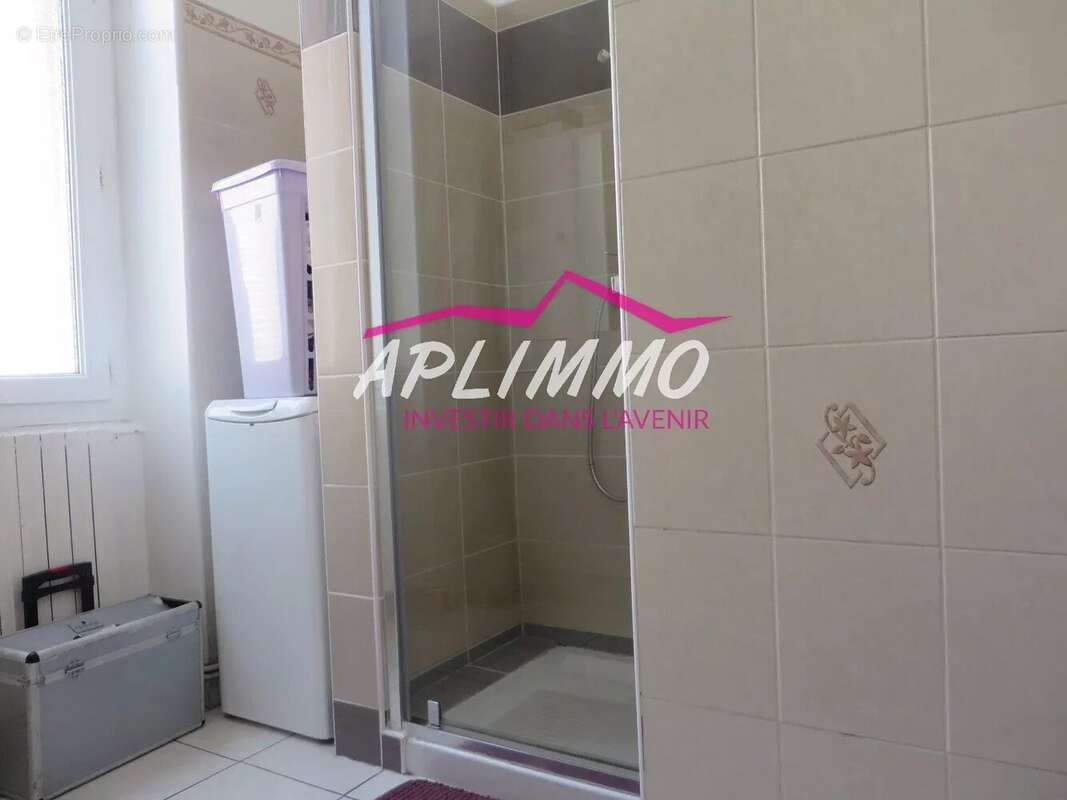 Appartement à LE TEIL