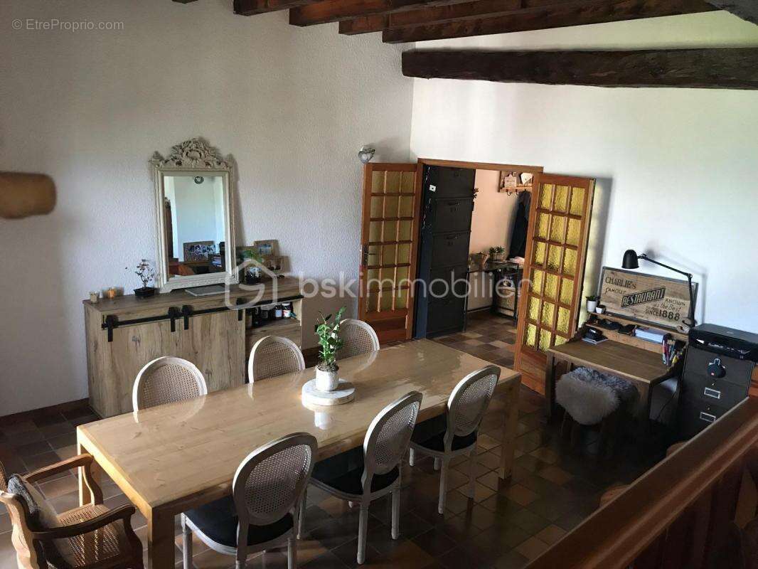 Appartement à RISOUL
