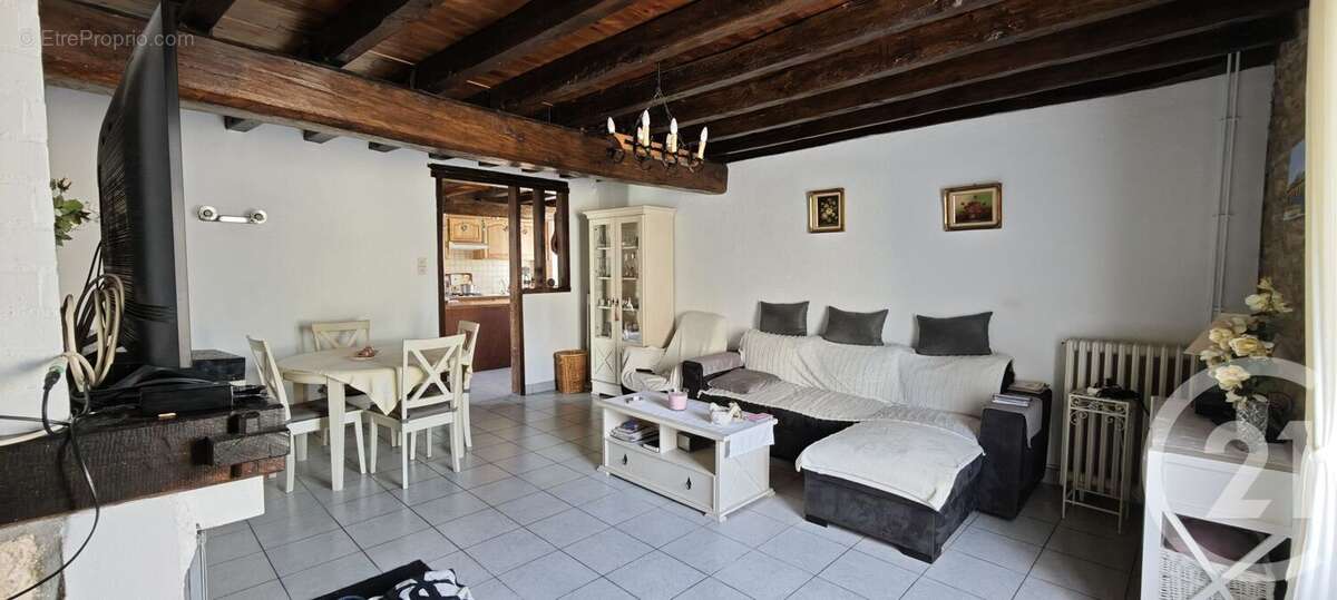 Maison à OUZOUER-LE-DOYEN