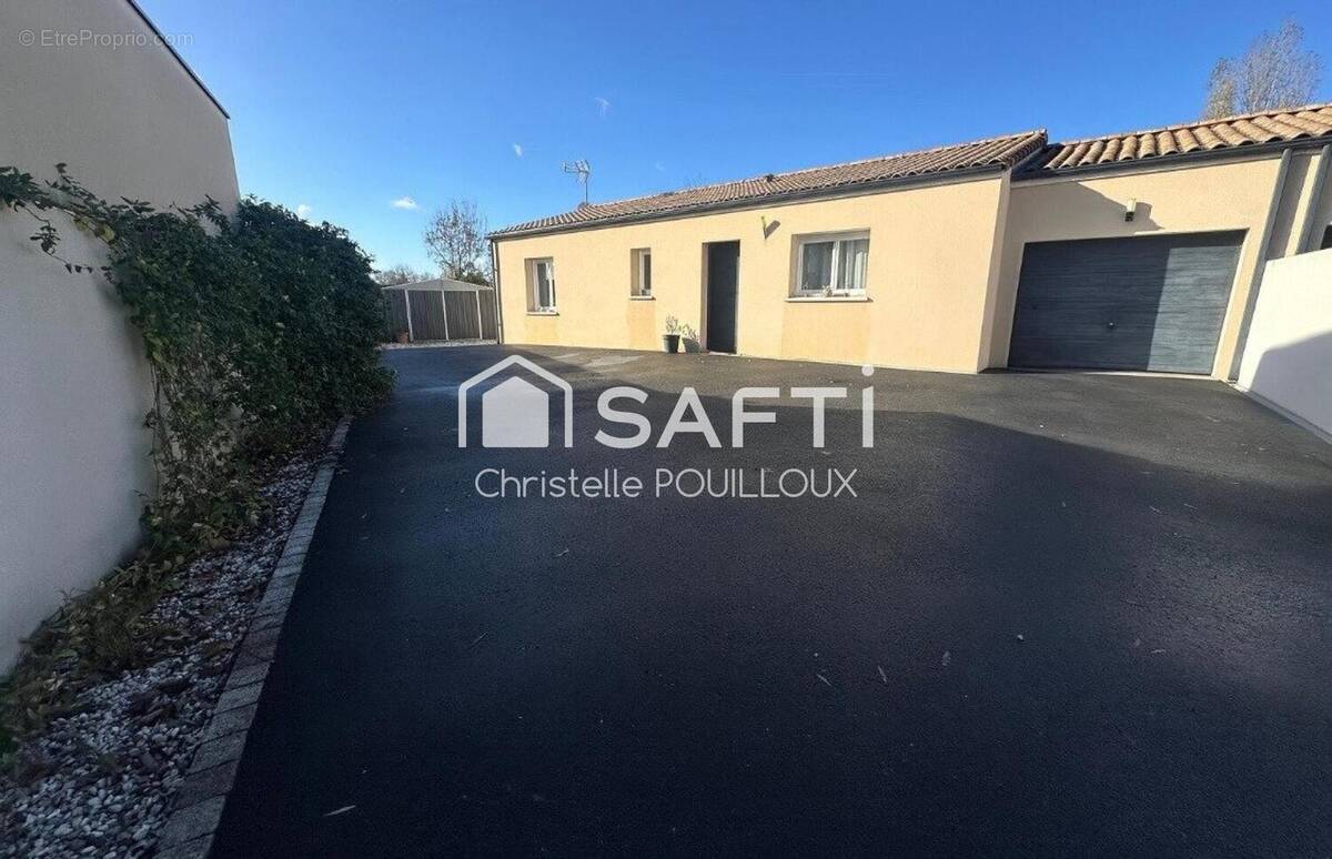 Photo 1 - Maison à BESSINES