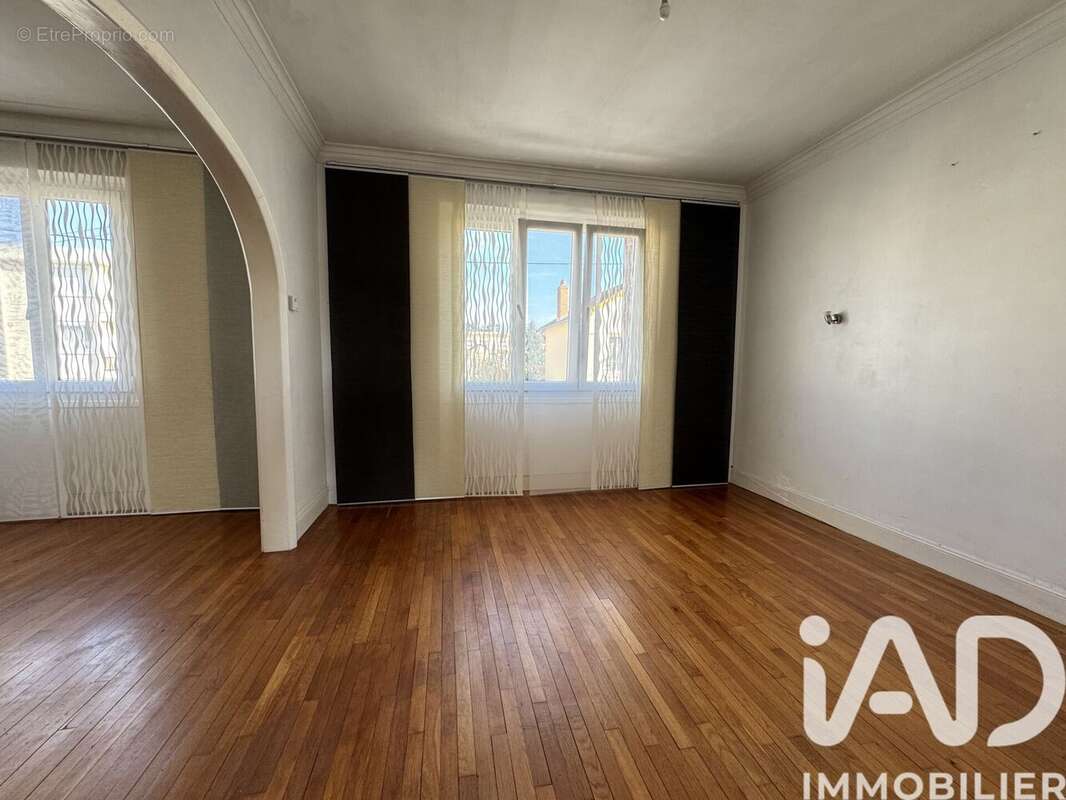 Photo 6 - Maison à MONTLUCON