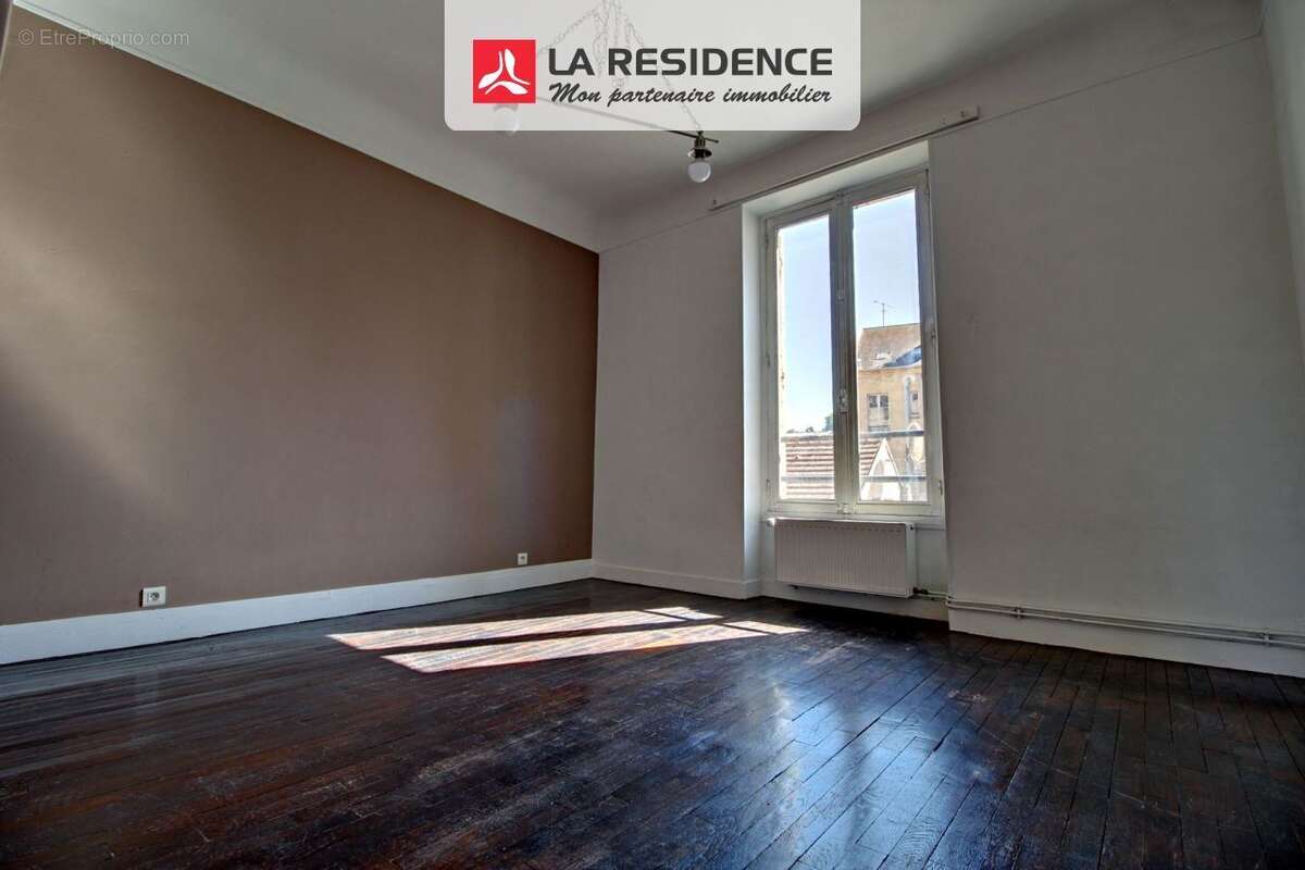 Appartement à PONTOISE