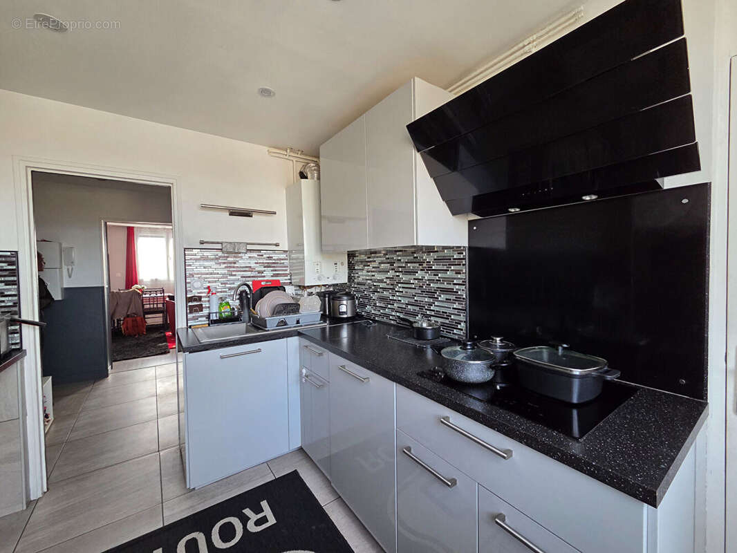 Appartement à LE PONTET