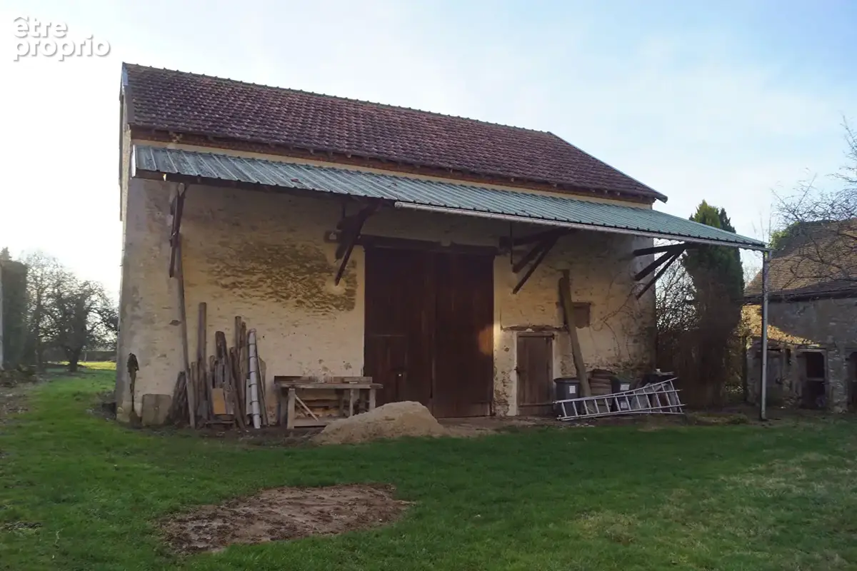 Maison rénovée sur 2373m² de terrain - photo 14