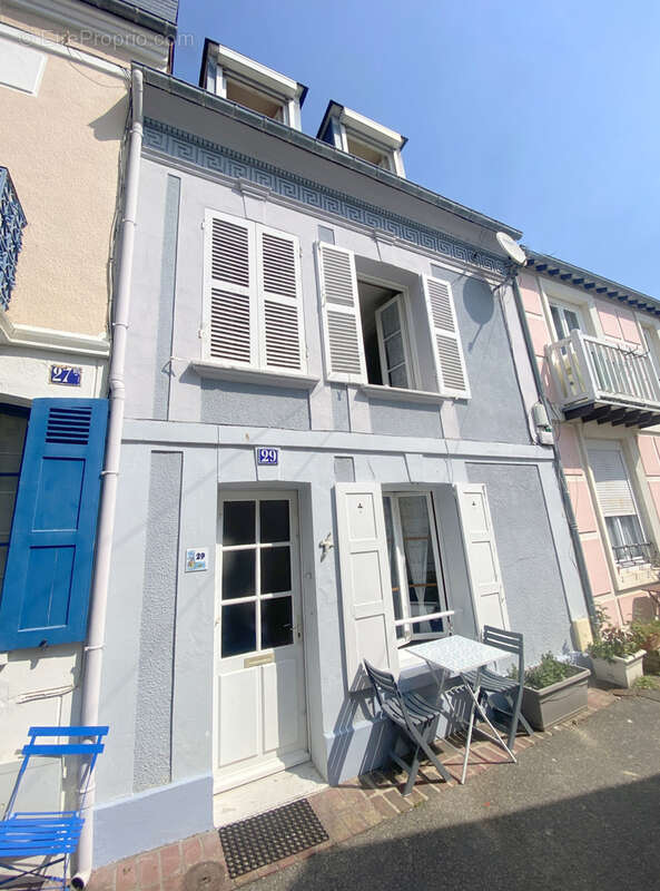 Maison à TROUVILLE-SUR-MER