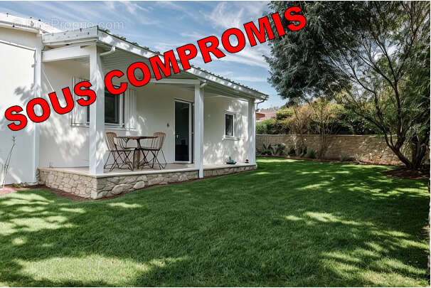 Photo 2 - Maison à SAINTE-SUZANNE