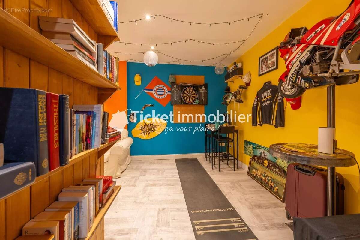 Maison à BIZE-MINERVOIS