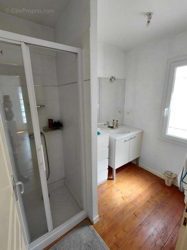 Maison 65 m² à Libourne  - photo 7