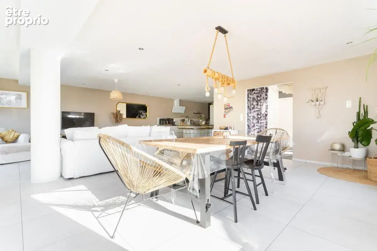Maison 7 pièces 177 m² à vendre à Santes (59211) - photo 9