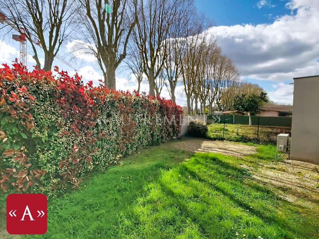 Maison à SAINT-SULPICE