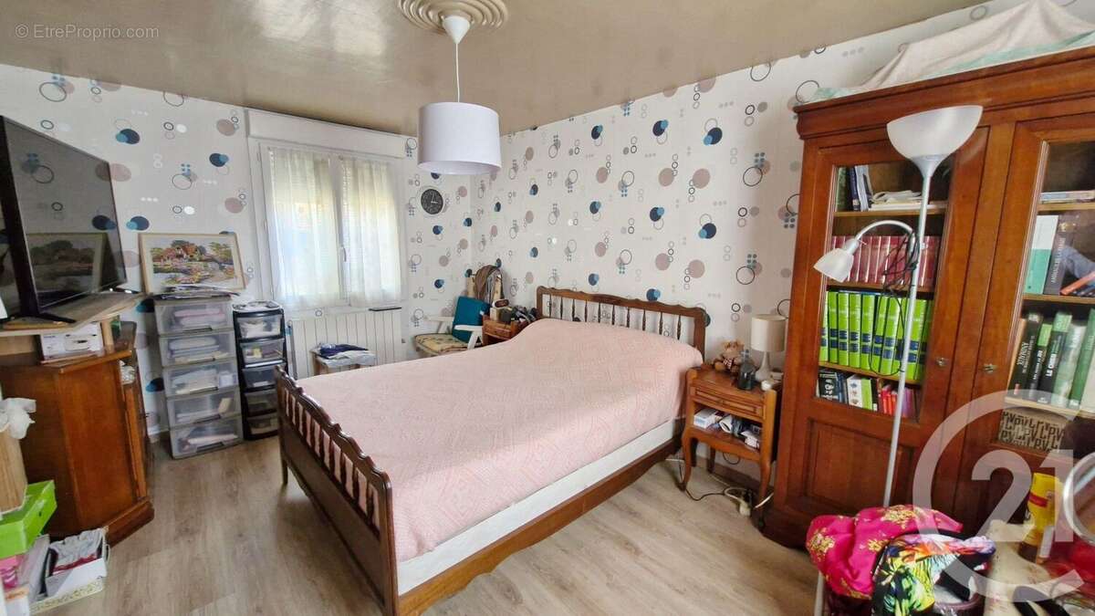 Maison 74 m² à Orbec  - photo 5
