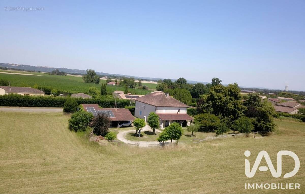 Photo 1 - Maison à CAUDECOSTE