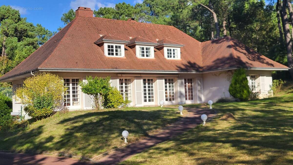 Maison à CUCQ