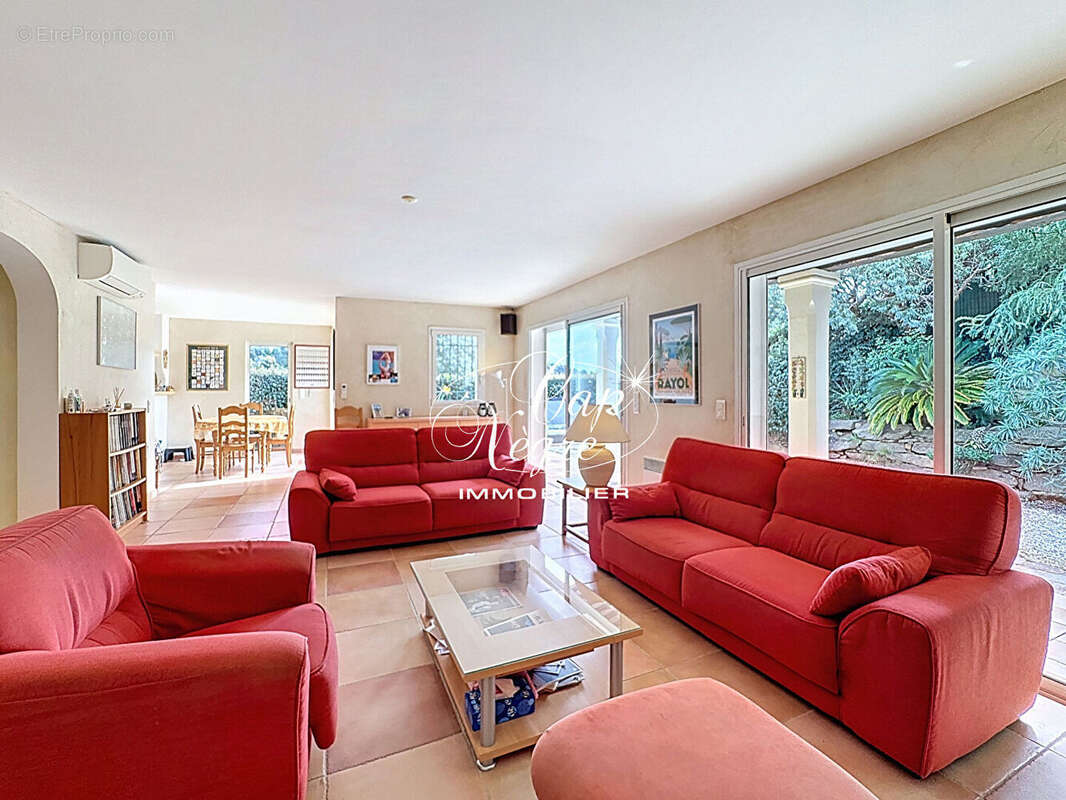 Maison à RAYOL-CANADEL-SUR-MER