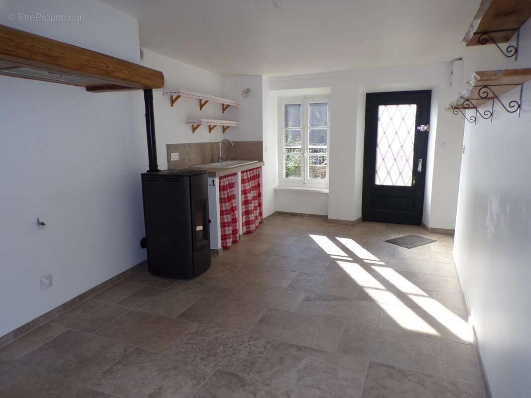 Maison à PRADELLES-CABARDES