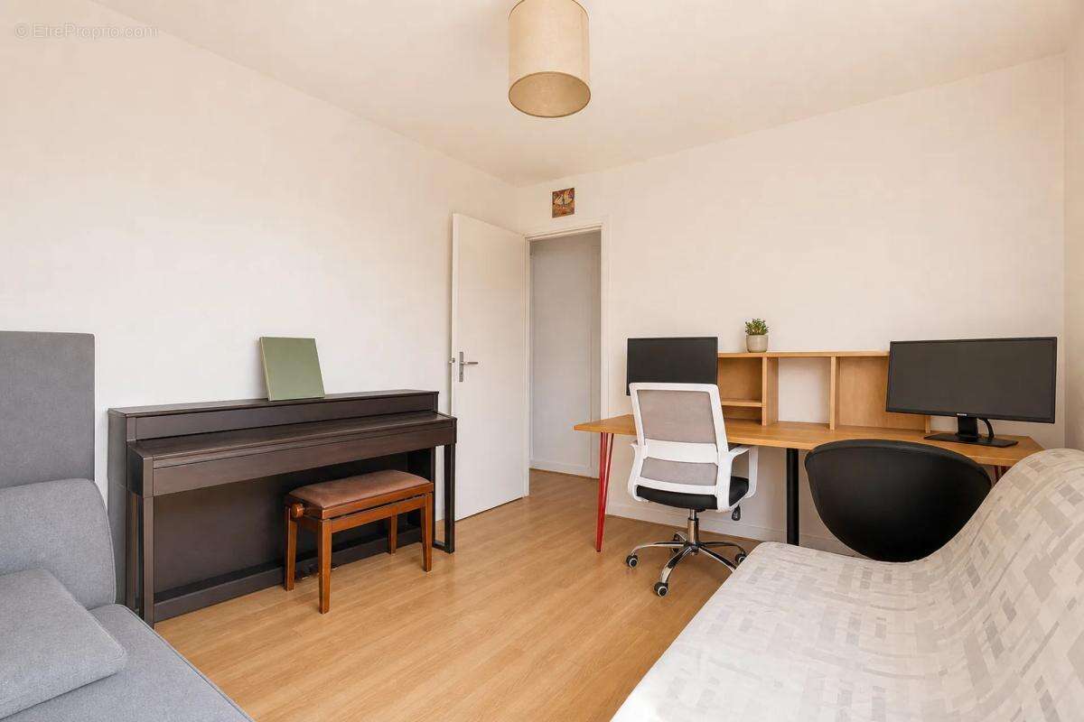 Appartement de 3 pièces de 66 m² à Noisy-le-Grand - photo 6