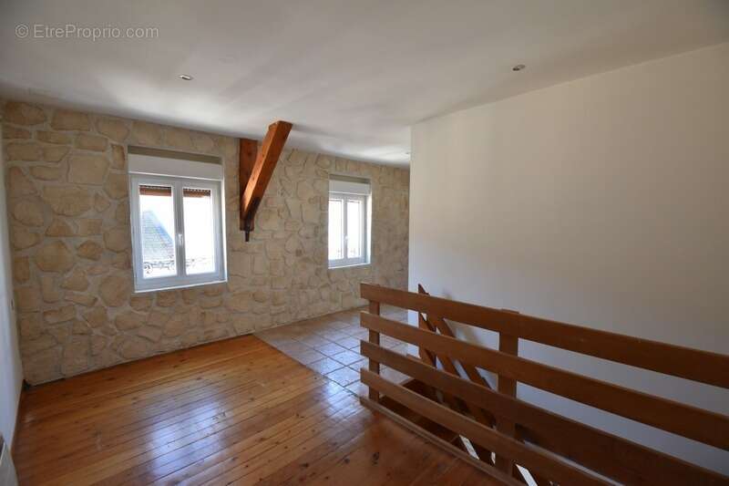 Appartement à DIGOIN