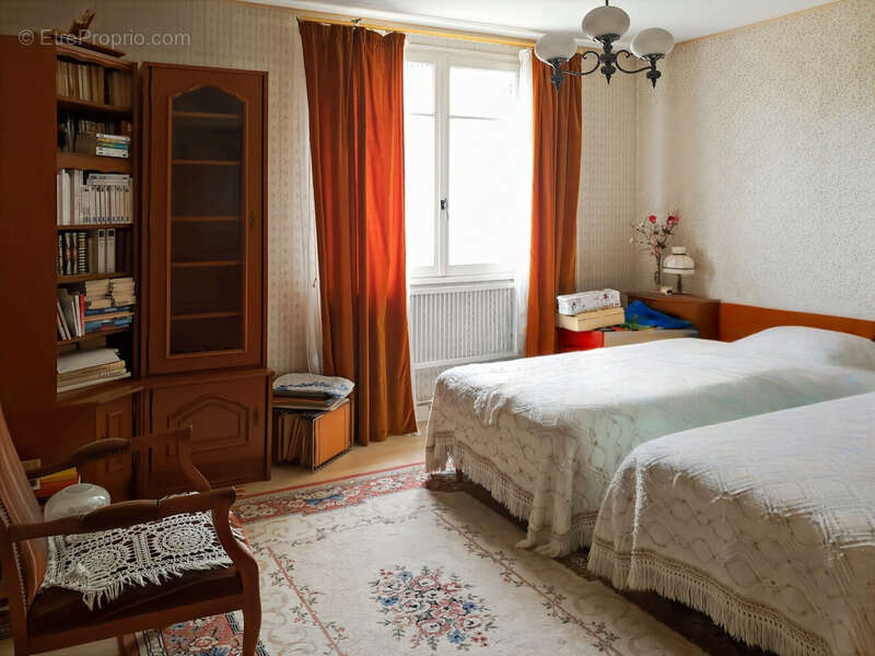 Maison à vendre 5 pièces NIORT (79) - photo 9