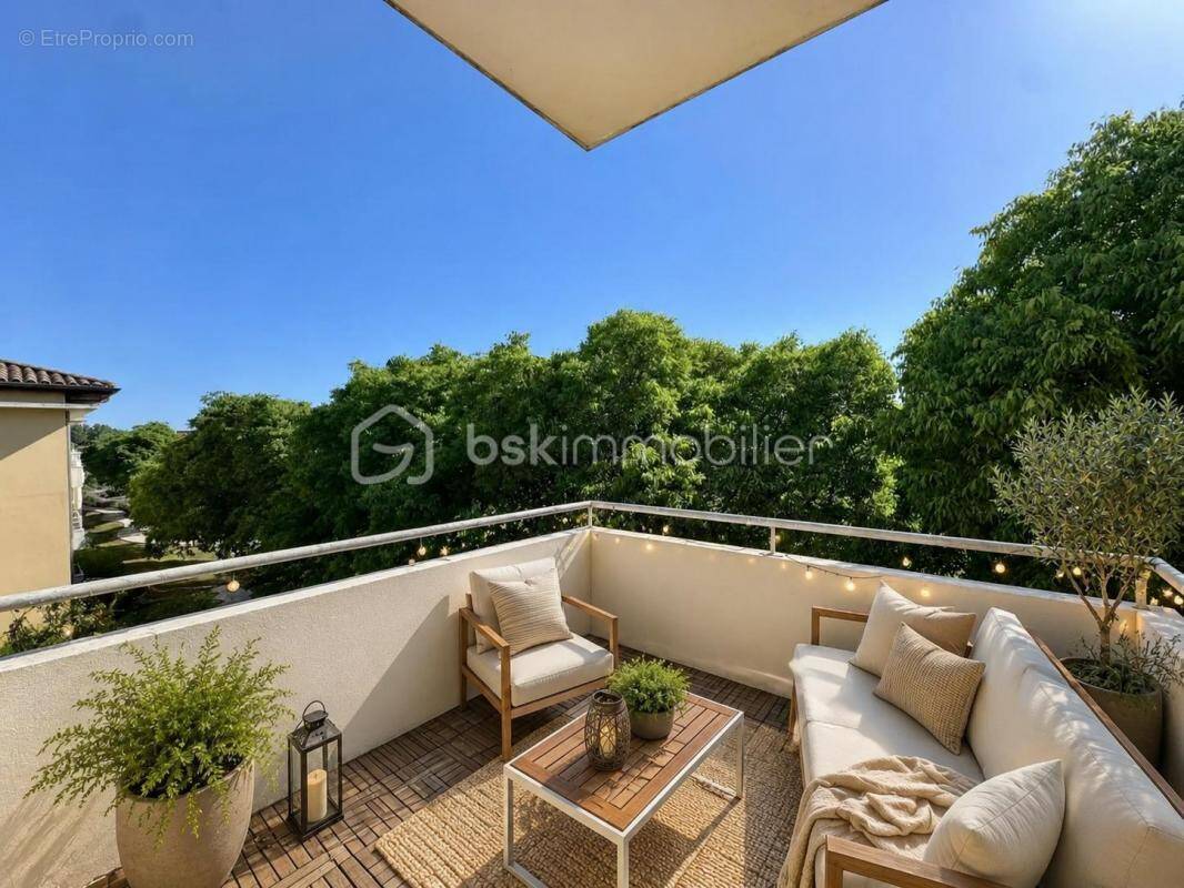 Appartement à LATTES