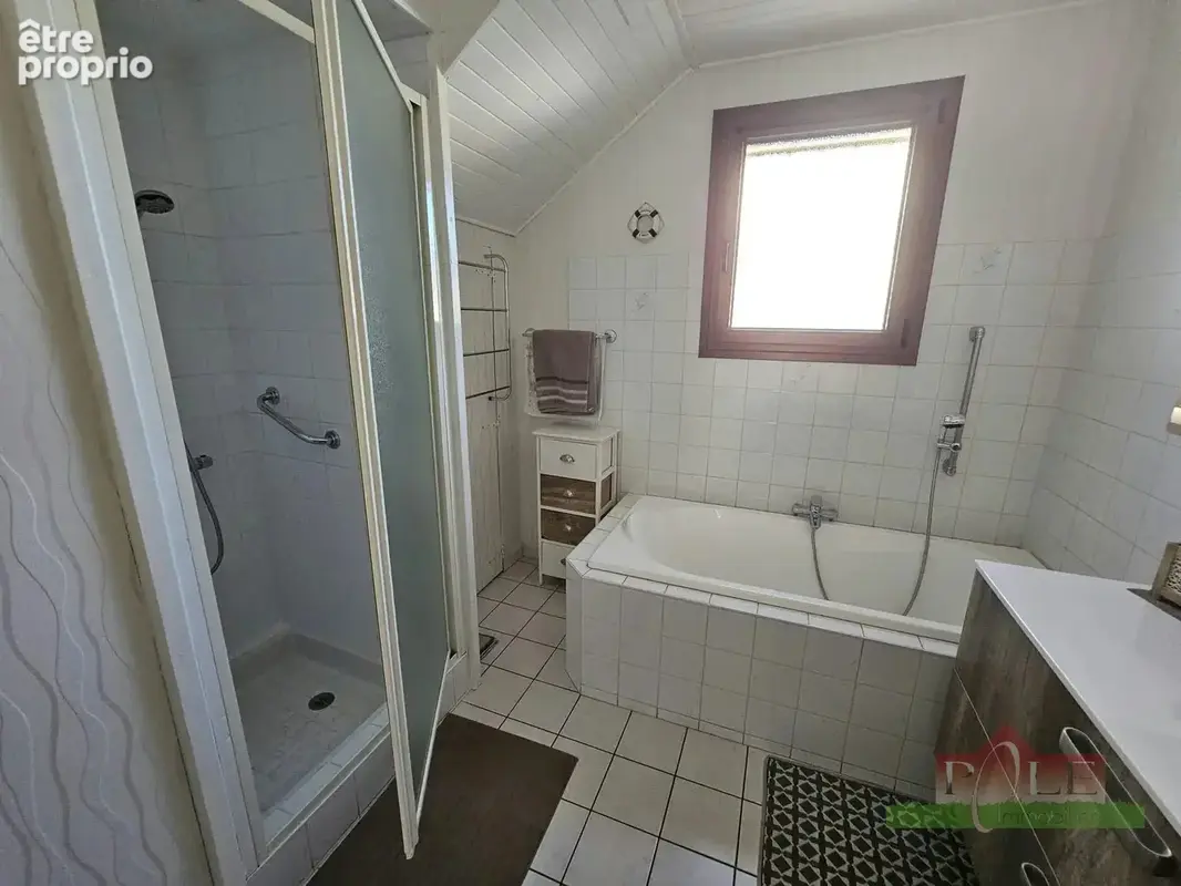 SAINT CLAIR DU RHONE, Villa T6 de 140m² avec Terrain de 725m² - photo 18