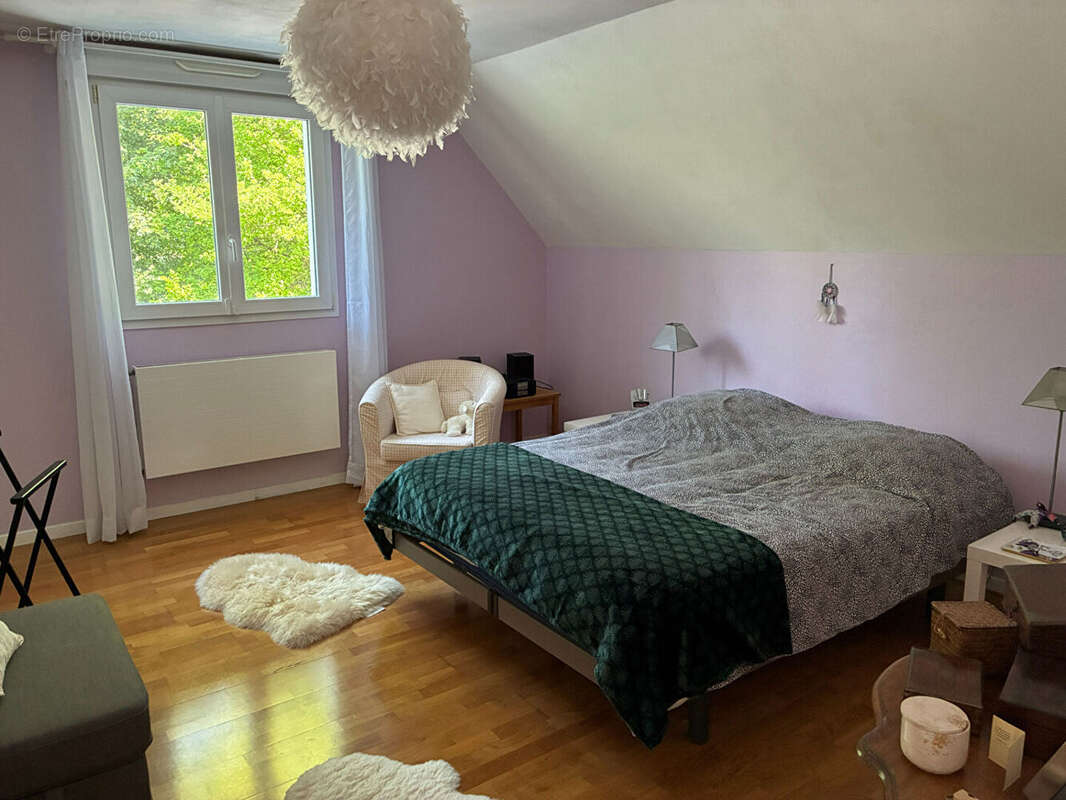 Maison à MISEREY-SALINES