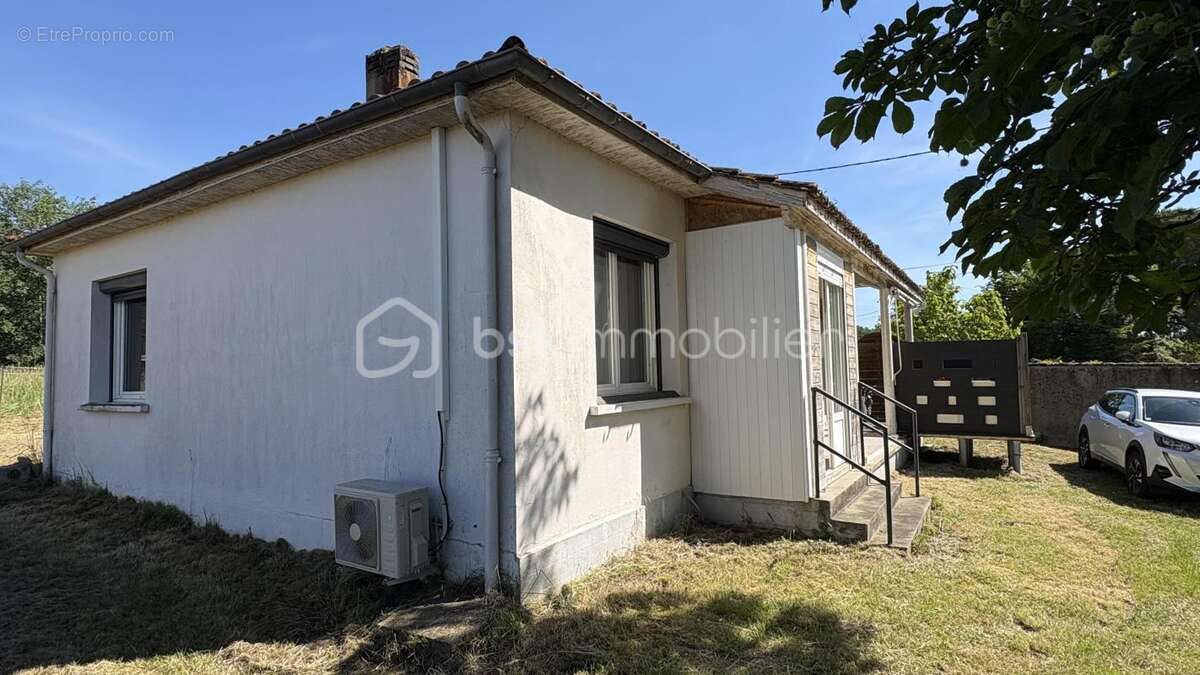 Maison à PRIGONRIEUX