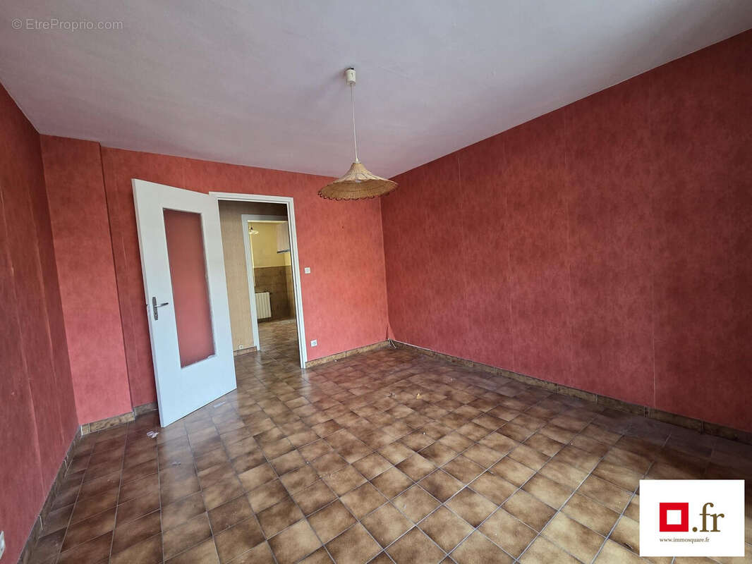 Appartement à FONTAINE