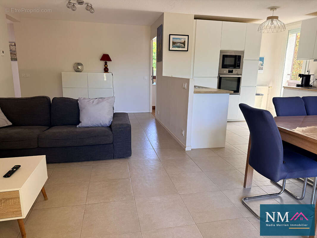 Appartement à SAINT-PIERRE-D'IRUBE