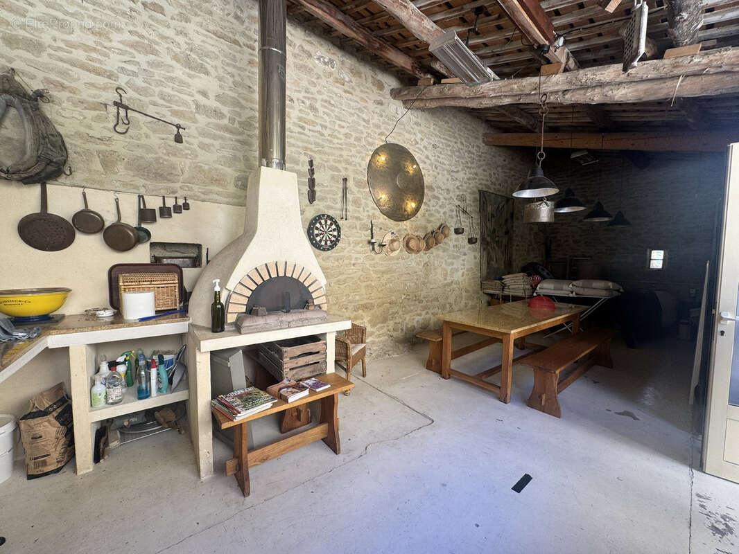 Maison à GRIGNAN
