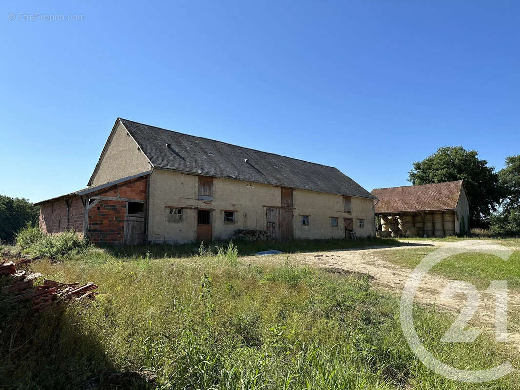 Maison à SURY-ES-BOIS